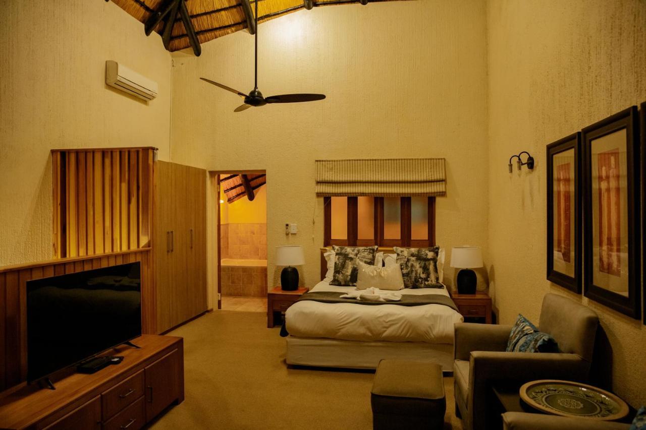 האזיביו Inyamatane Luxury Lodge מראה חיצוני תמונה