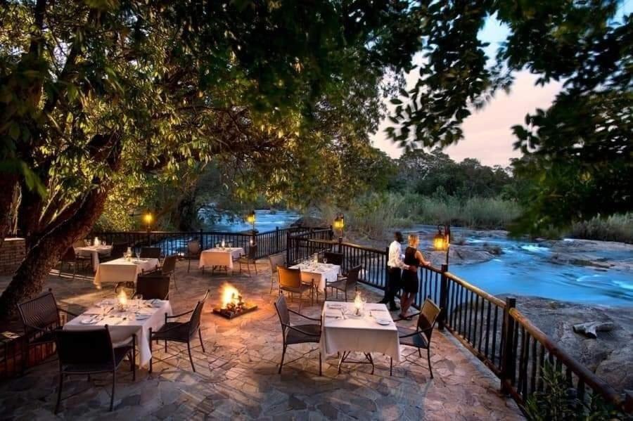 האזיביו Inyamatane Luxury Lodge מראה חיצוני תמונה